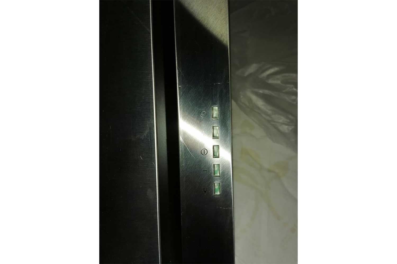 Распродажа - изображение №5 "Вытяжка Elikor  Гранат INOX 60Н-1000-Э4Г сильвер"  на www.Angstrem-mebel.ru