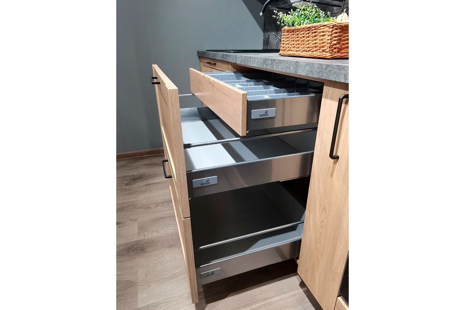 Распродажа - изображение №4 "Кухня Магнум"  на www.Angstrem-mebel.ru