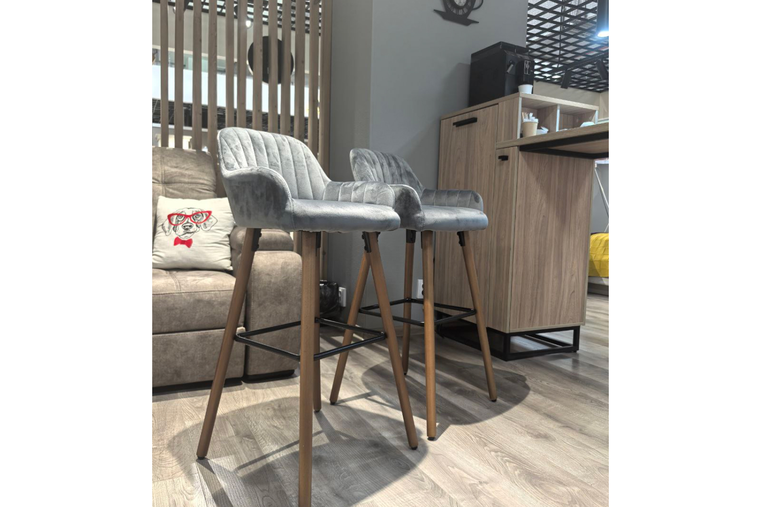 Распродажа - изображение №2 "Стул барный H93 (выставочный образец)"  на www.Angstrem-mebel.ru