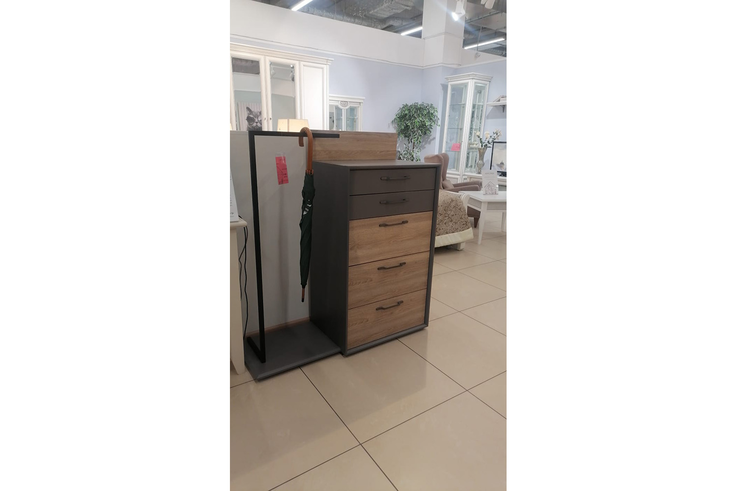 Распродажа - изображение №2 "Комод  с вешалкой Квадро"  на www.Angstrem-mebel.ru