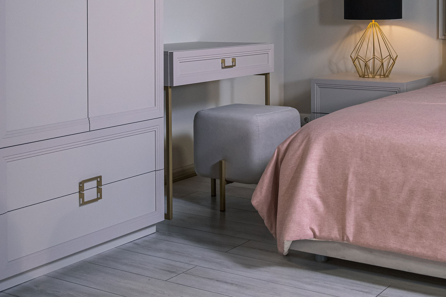 Комбинированные шкафы - изображение №9 "Шкаф Дольче ДЛ-200.04 с дополнительным комплектом полок ДЛ-011.00"  на www.Angstrem-mebel.ru