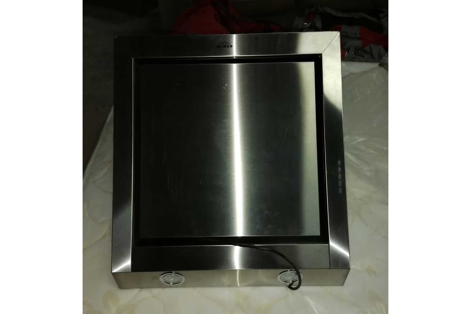 Распродажа - изображение №2 "Вытяжка Elikor  Гранат INOX 60Н-1000-Э4Г сильвер"  на www.Angstrem-mebel.ru