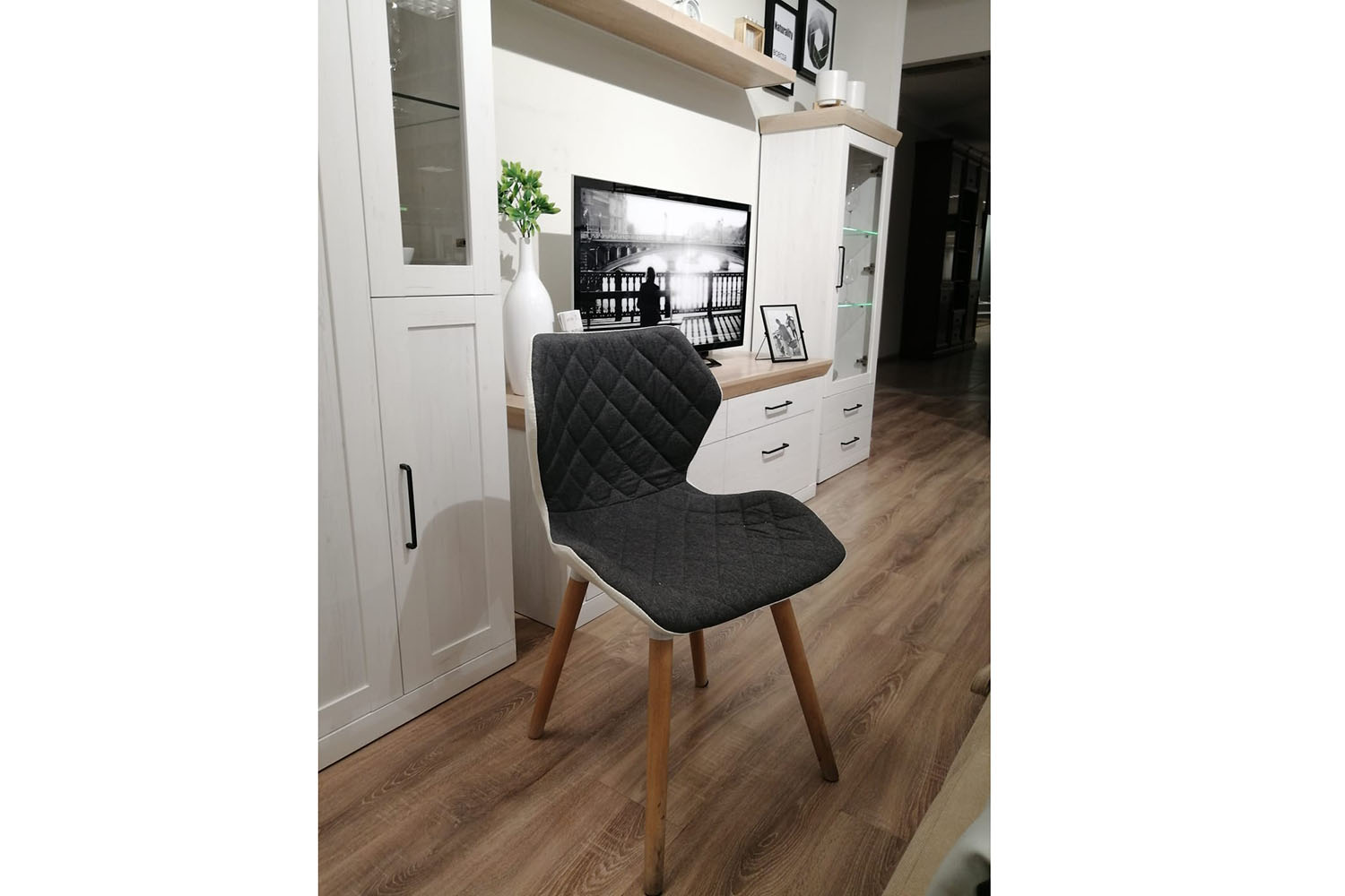 Распродажа - изображение №2 "Стул дизайнерский HALMAR"  на www.Angstrem-mebel.ru